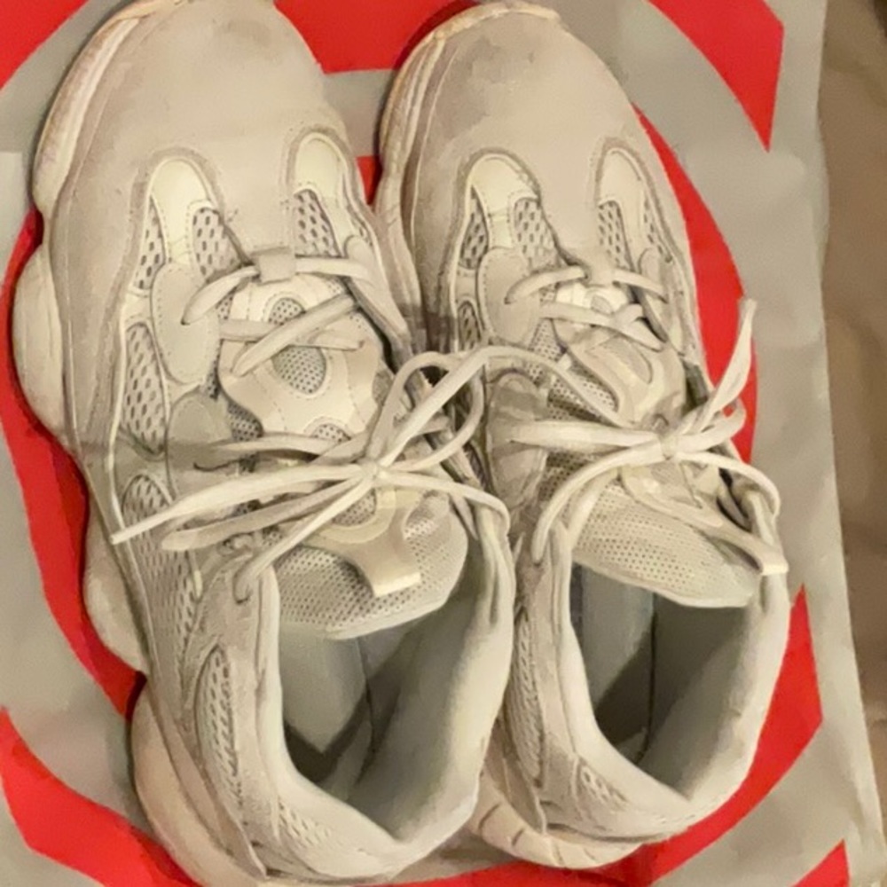 adidas Yeezy 500